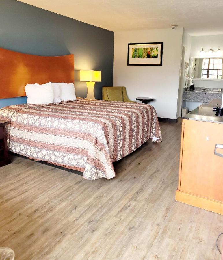 Best Price Motel & Suites Orange Buitenkant foto